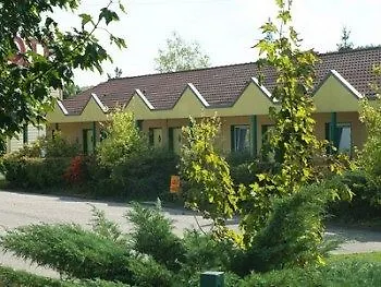 Restaurant Des Portes De Meuse 酒店 2*